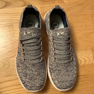 APL Women’s TechLoom Breeze Rose Dust/Navy/Nude size 9.5